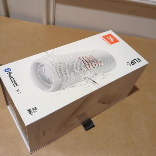 美品USED 音質バツグン！JBL Flip 6　WHITE
