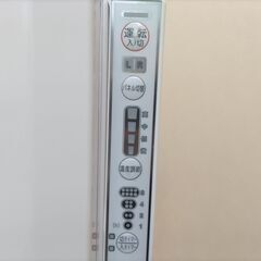 トヨトミ 遠赤外線電気パネルヒーター EPH-121(W)の画像
