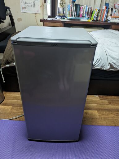 アクア製/75L/冷蔵冷凍庫/AQR-8G(S)