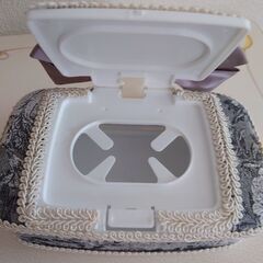 ロイヤルアーデン　ウエットティッシュケースの画像