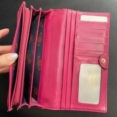 Vivienne Westwood＊長財布の画像