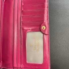 Vivienne Westwood＊長財布の画像