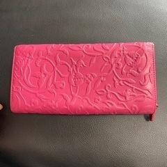 Vivienne Westwood＊長財布の画像