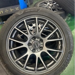 車のパーツ タイヤ、ホイール