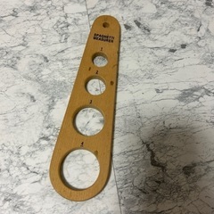 スパゲッティメジャー　パスタの人数分で分ける穴　イギリスに行った...