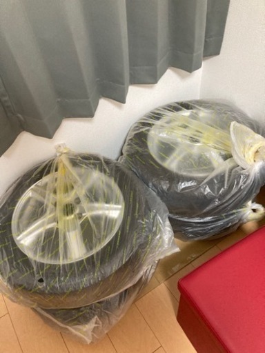 ブリジストンVRX  バルミナ　タイヤ
４本セット