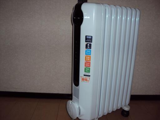 【手渡しのみ】デロンギオイルヒーターJRE0812