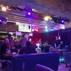 🎵【   カラオケ仲間   】 30代、４０代、のカラオケ好き🎤の男女を　募集しています !✨　(^-^)/ - 友達