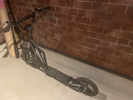 KB2 自転車 キックボード　ストリートサーフィン