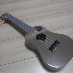 お値下げしました！フライングタイガーウクレレケース付きの画像