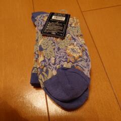 受け渡し予定決定　新品タグ付き　ウィリアムモリス　ソックス　淡色　の画像