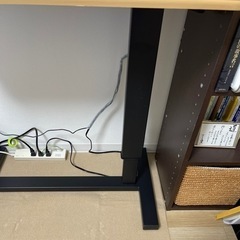 家具 ベットテーブルの画像