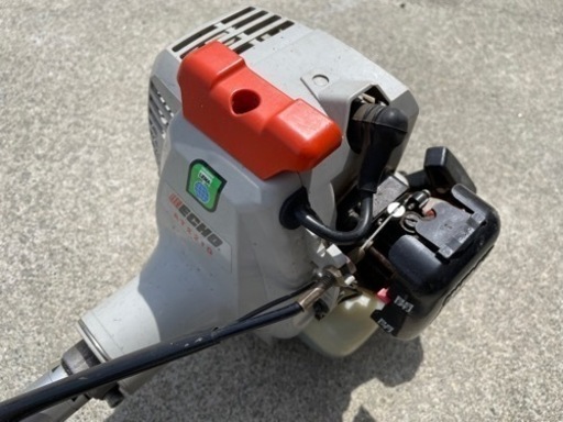 ECHO AT221G 草刈機　刈払機　　