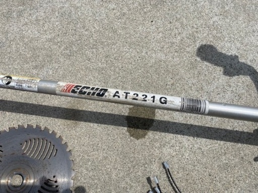 ECHO AT221G 草刈機　刈払機　　