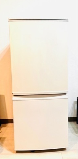※引き取りに来てくださる方募集※ 冷蔵庫　シャープ　SHARP 137L