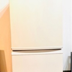 ※引き取りに来てくださる方募集※ 冷蔵庫　シャープ　SHARP 137Lの画像
