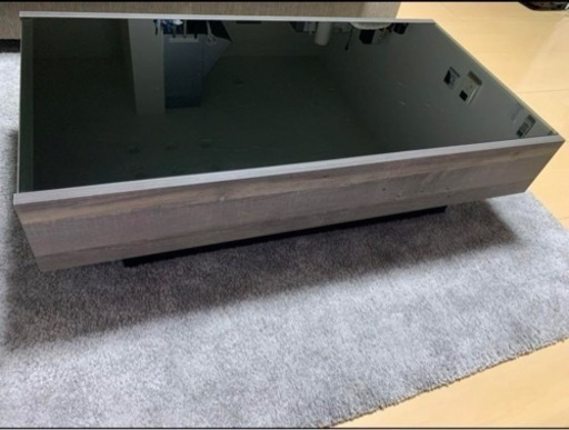 ガラスローテーブル