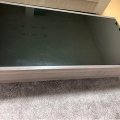 ガラスローテーブル