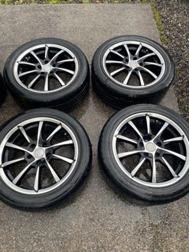 タイヤ　4本　215 50 R17 プリウスα トヨタ