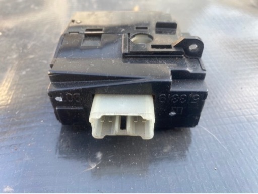 FC3S RX-7中古品です！作動未チェック品！！ウィンカースイッチ！