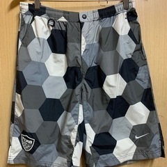 FCRB × NIKEコラボセットアップの画像