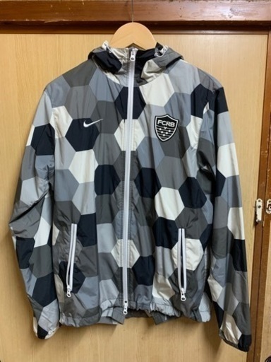 FCRB × NIKEコラボセットアップ