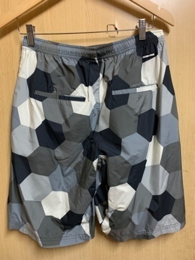 FCRB × NIKEコラボセットアップ