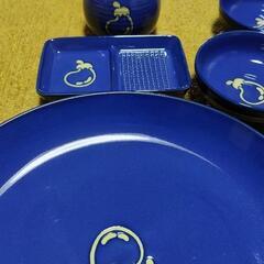 茄子柄食器セットの画像
