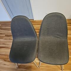 ダイニングテーブル(椅子付き×2)の画像