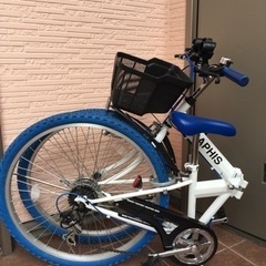 自転車 クロスバイクの画像