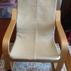 イケアポエング　キッズチェアの画像