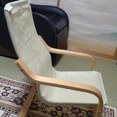 イケアポエング　キッズチェアの画像