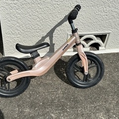 ストライダー 幼児用自転車の画像