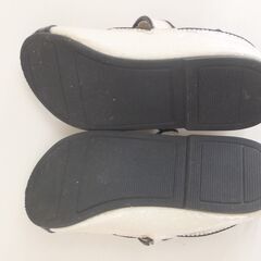 ☆美品☆女児用ドレスシューズの画像