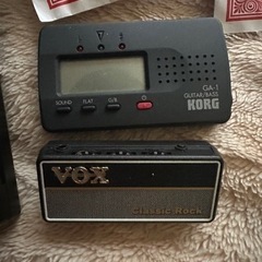 ギターミニアンプ、ケーブル等セットの画像