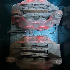 スバル4potブレーキキャリパー