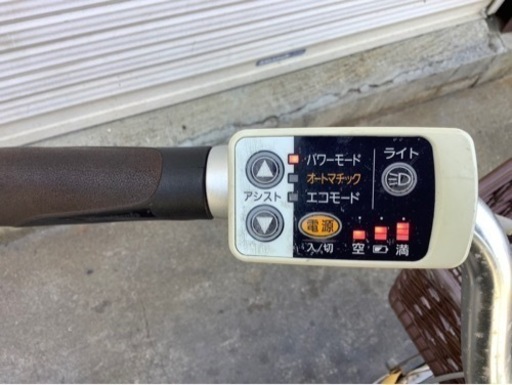 400  パナソニック新機種電動アシスト自転車vivi DX26インチイエローボディー