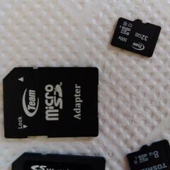 マイクロSDカード2点セット/使用可能/32GB/8GB/中古品の画像