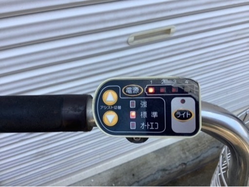 402  ヤマハ新機種電動アシスト自転車pasラフィーネ26インチアイボリーアルミボディー