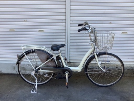 402  ヤマハ新機種電動アシスト自転車pasラフィーネ26インチアイボリーアルミボディー