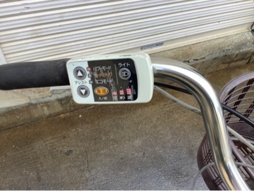 410  パナソニック新機種電動アシスト自転車viviNX26インチシルバーアルミボディー
