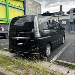 日産セレナ　C26型の画像