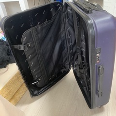 キャリーケース Ｍサイズの画像