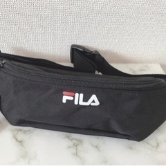 FILAのウエストポーチロゴキーホルダー付き［未使用品］［決まり...