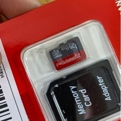 SDカード　アダプター付き　256GB
の画像