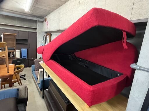 リサイクルショップどりーむ天保山店　No13294　ソファー　座面下収納付き　赤色　ソファーベット