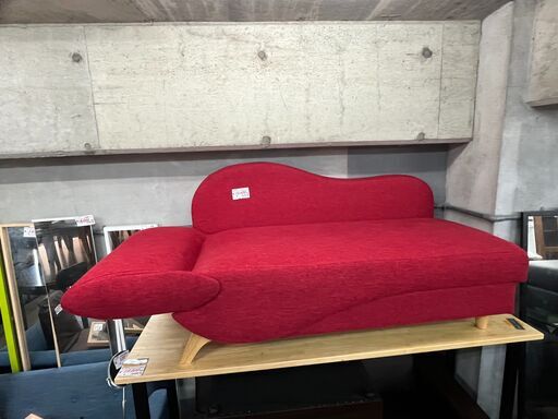 リサイクルショップどりーむ天保山店　No13294　ソファー　座面下収納付き　赤色　ソファーベット