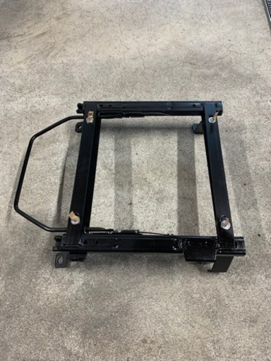 プラッツ　　ヴィッツ　ブリットバケット用シートレール