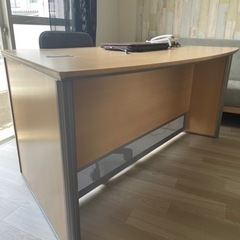 オシャレな事務デスク(取引中)　