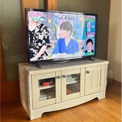 テレビボード